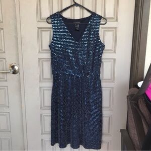 Enfocus Studio Dress Sequin Blue Sz8 Knee Length Fit/Flare V Neck Sleeveless